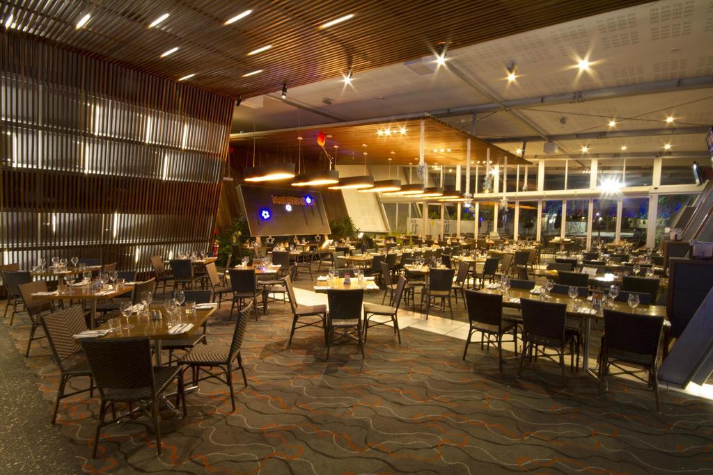 Calamvale Hotel Suites And Conference Centre Brisbane Esterno foto