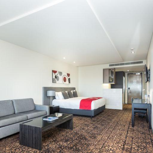 Calamvale Hotel Suites And Conference Centre Brisbane Esterno foto