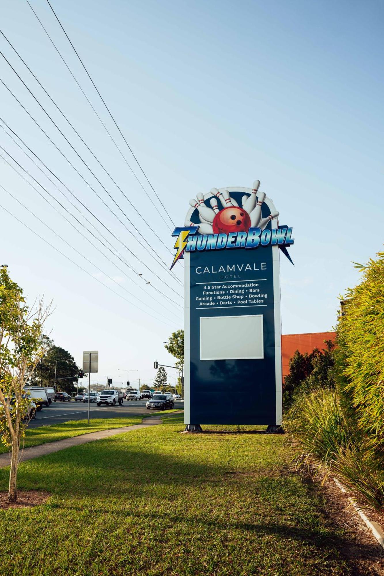 Calamvale Hotel Suites And Conference Centre Brisbane Esterno foto